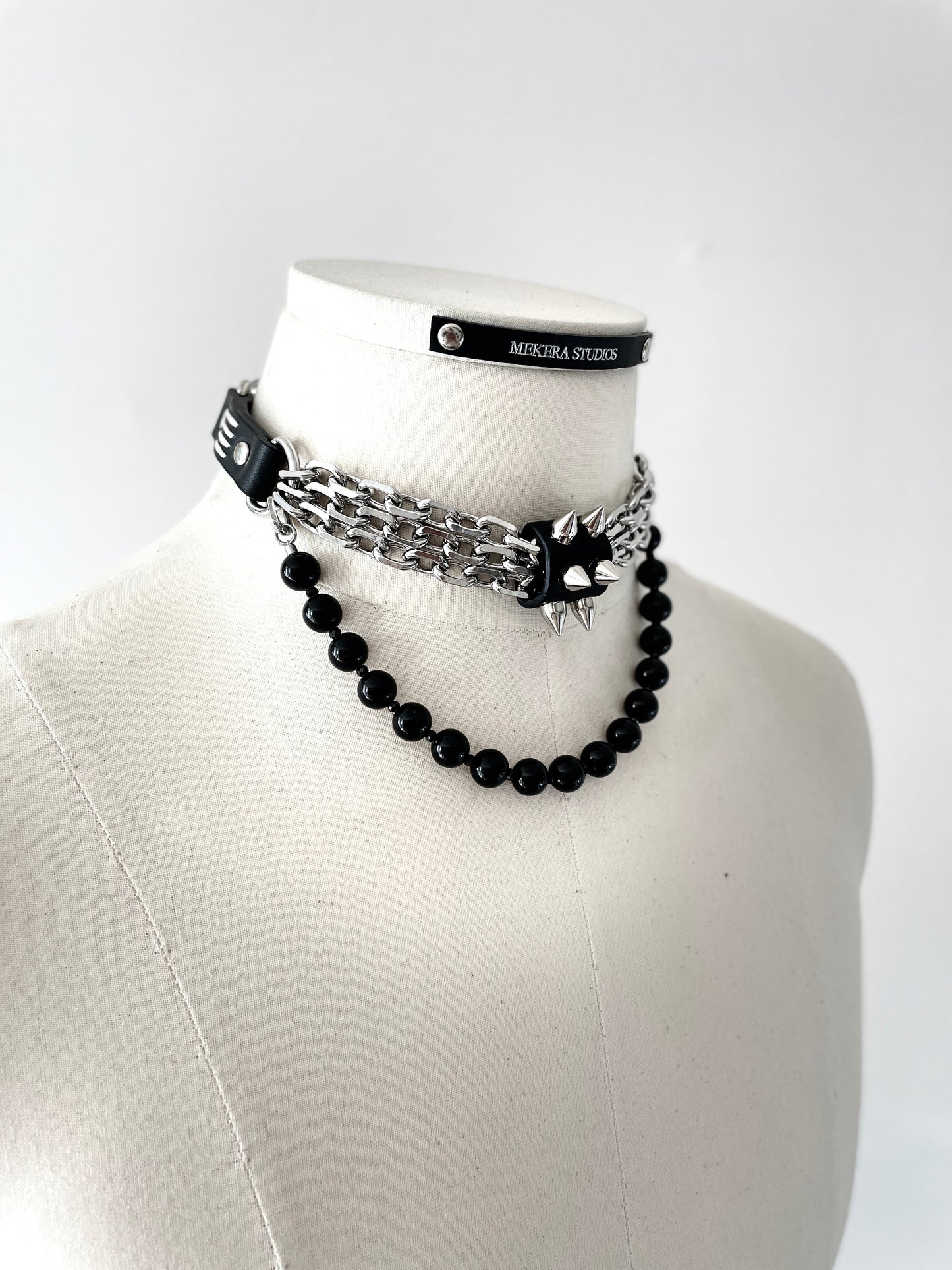 Leather spike choker