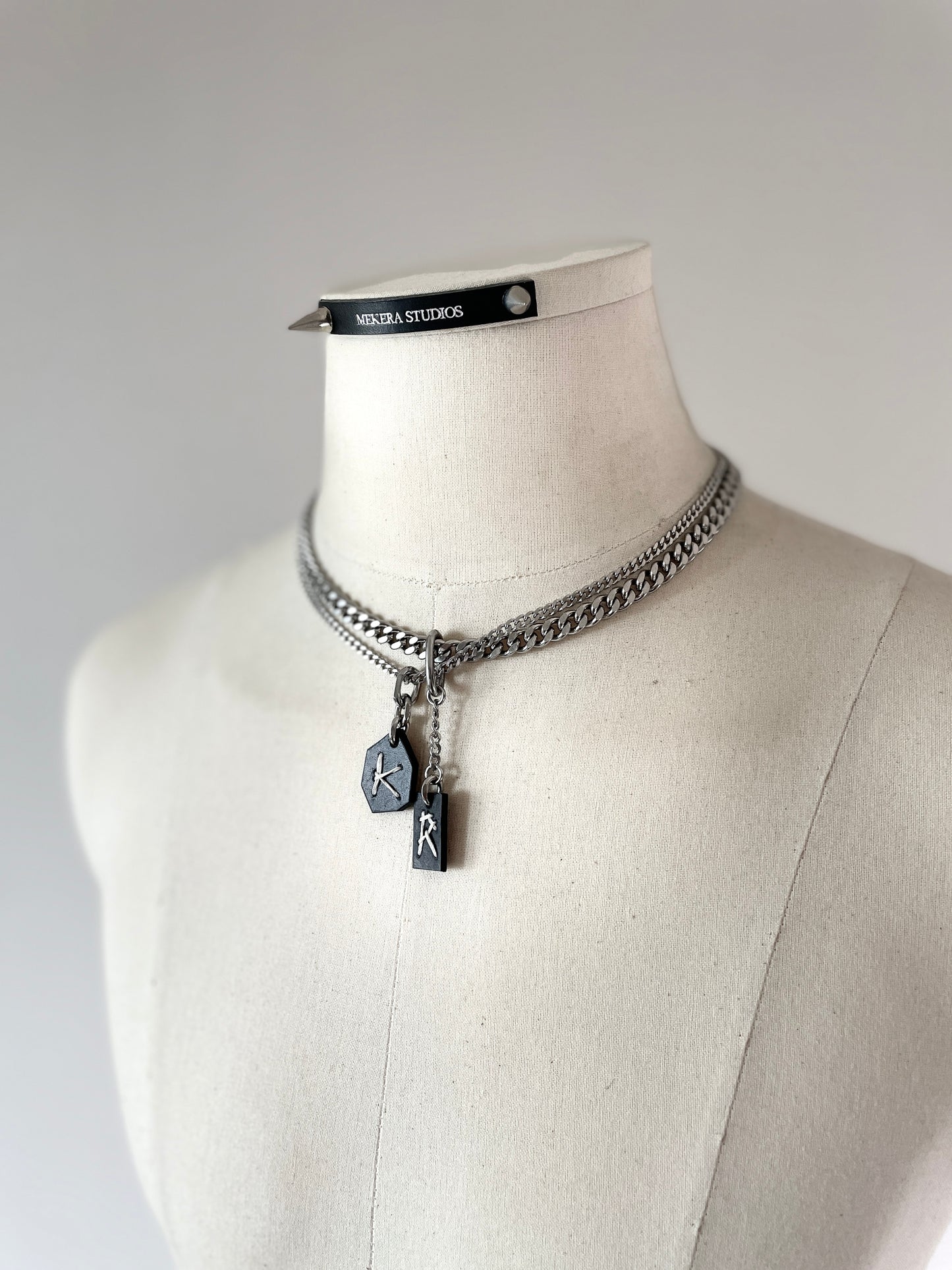 Initial S-2 수•繡•SU collection - Embroider Handcrafted Personal Name Pendants - MEKERA STUDIOS