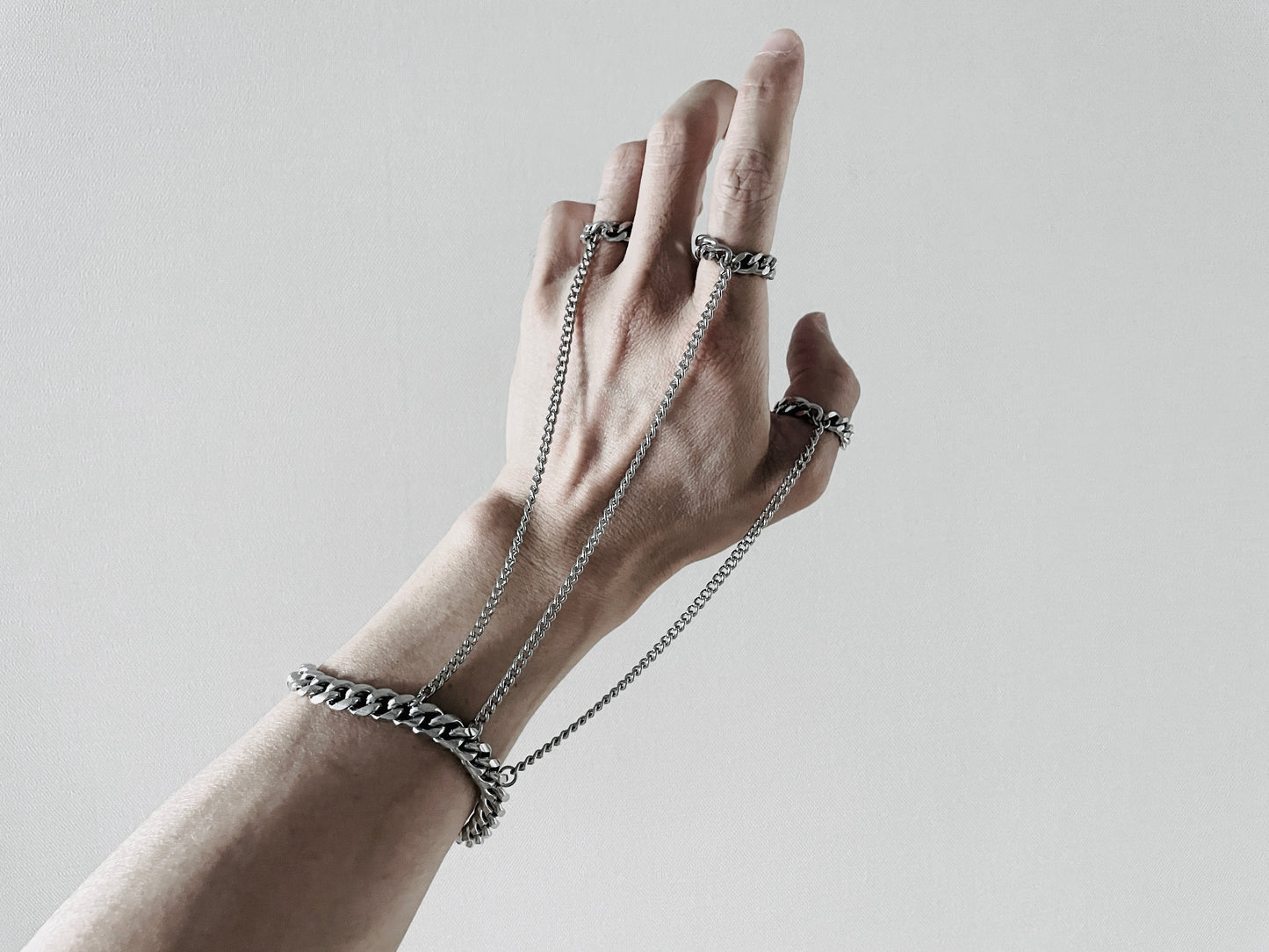 R1 Chain Rings + Bracelet Limited Collection bodychain - MEKERA STUDIOS