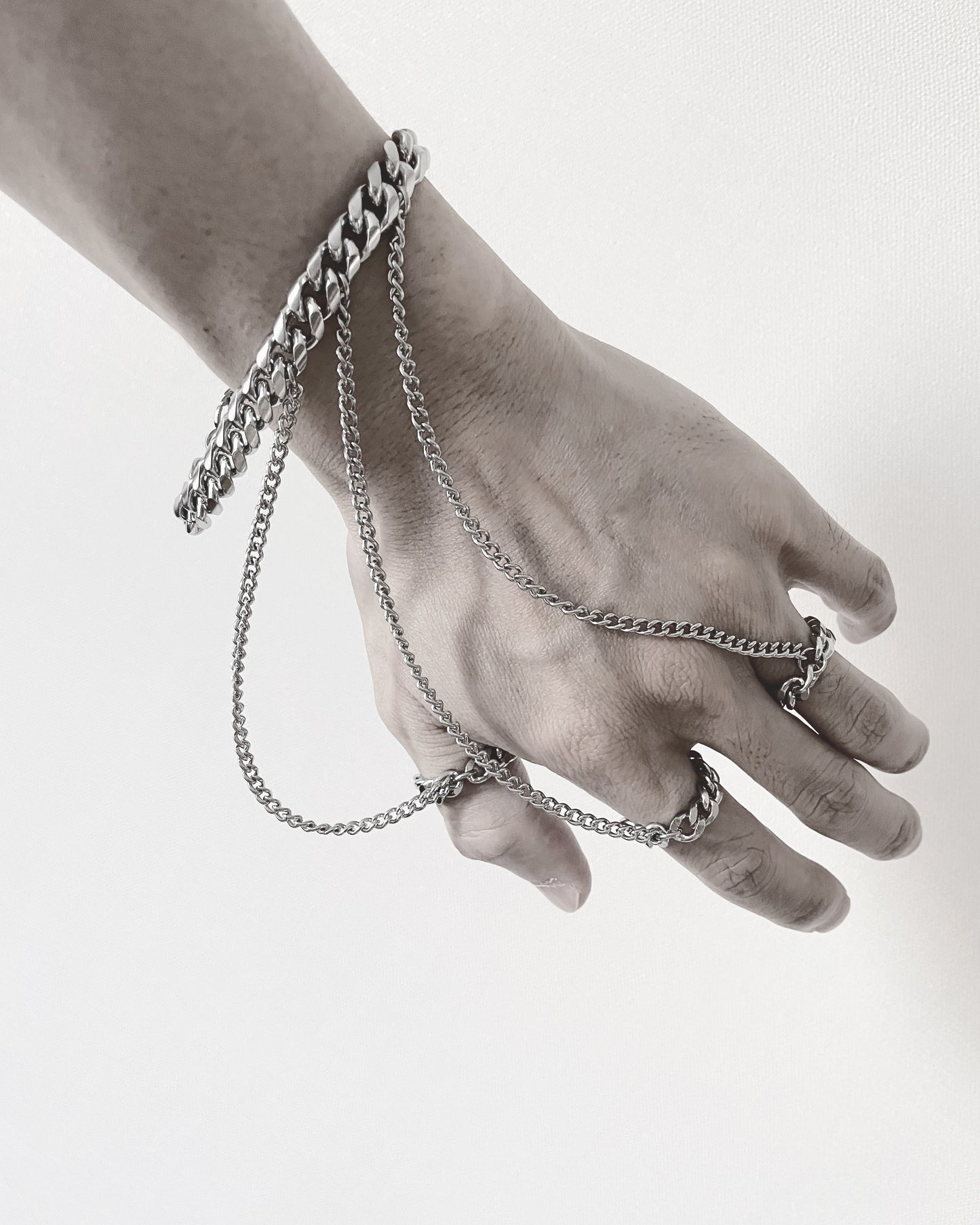 R1 Chain Rings + Bracelet Limited Collection bodychain - MEKERA STUDIOS