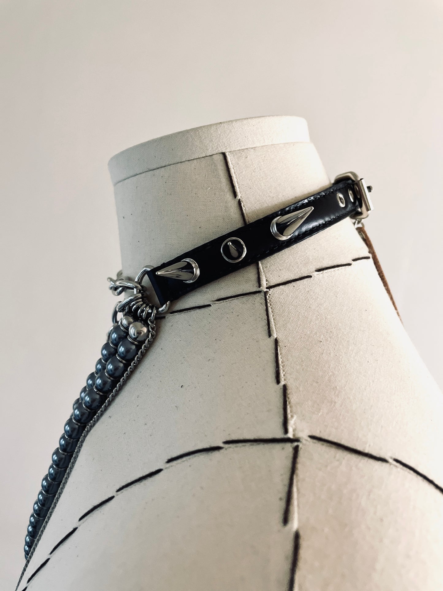 LS4-Spike Choker Necklace Leather Chain - MEKERA STUDIOS