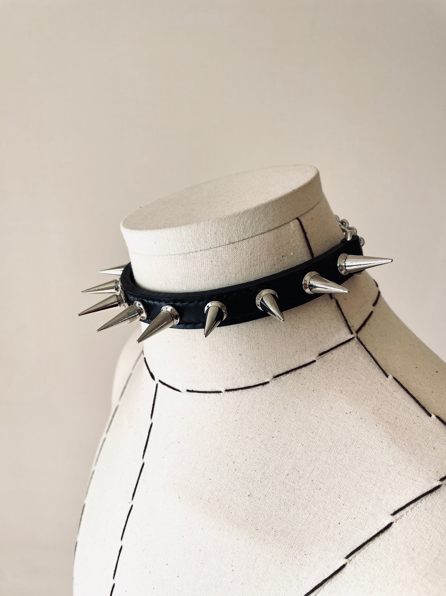 LXX5-SPIKE Choker Necklace Leather Chain - MEKERA STUDIOS