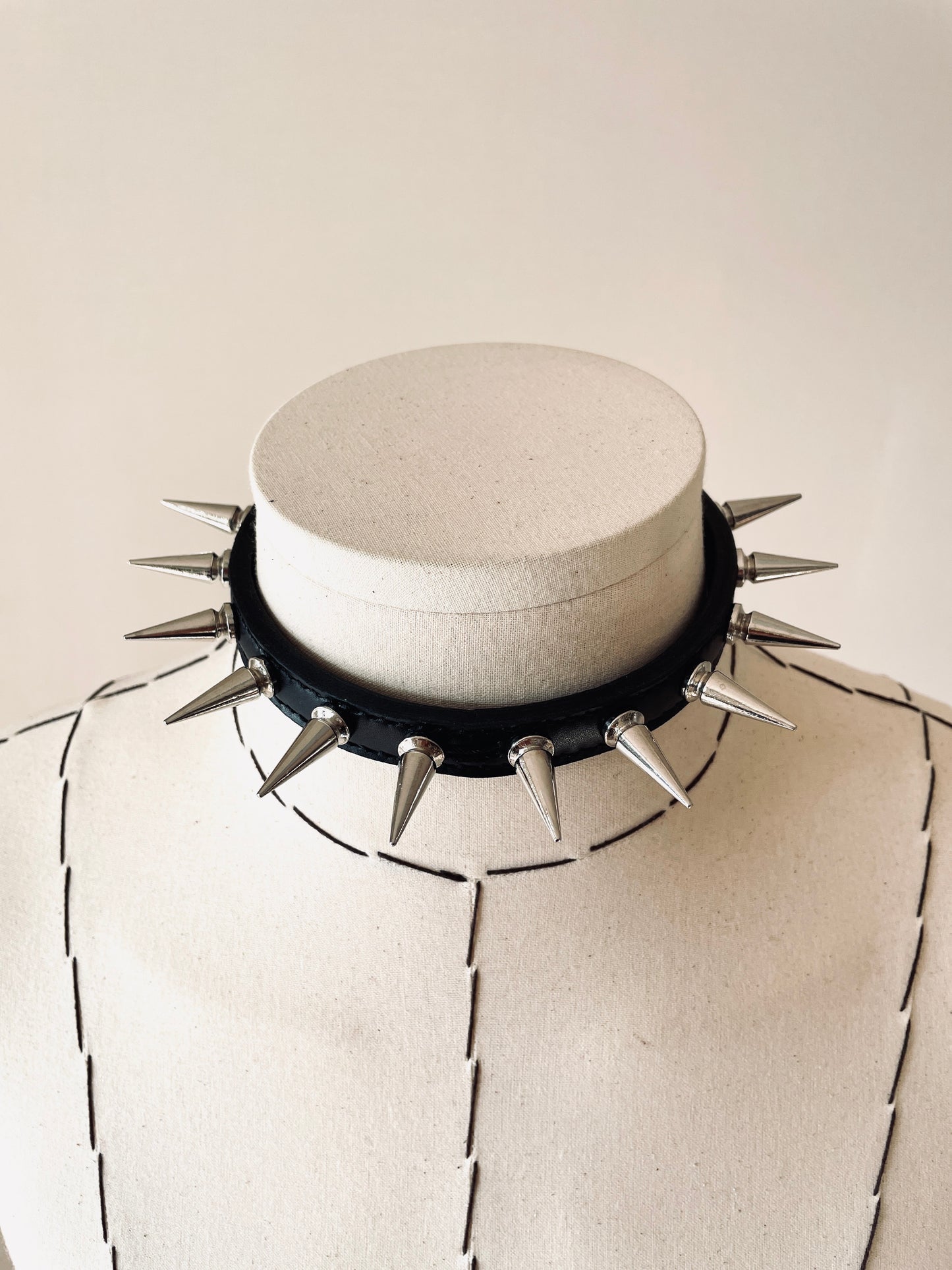 LXX5-SPIKE Choker Necklace Leather Chain - MEKERA STUDIOS