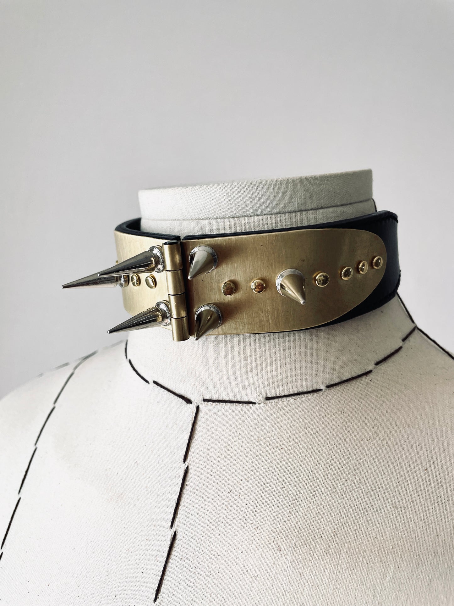 The K-1 Statement Choker Necklace Leather - MEKERA STUDIOS